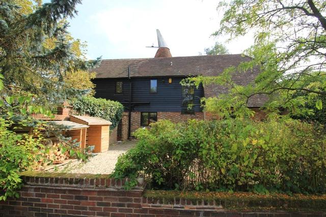  Image of 3 bedroom Detached house for sale in Sissinghurst Road Sissinghurst Cranbrook TN17 at Sissinghurst, TN17 2JA