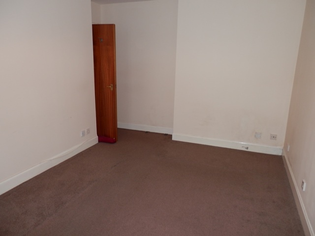  Image of 1 bedroom Flat to rent in Skinnergate Perth PH1 at Perth Perthshire Perthshire, PH1 5JH