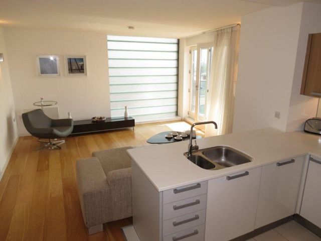  Image of 2 bedroom Apartment to rent in Goulden Street Manchester M4 at 49 Goulden Street  Manchester City, M4 5EN