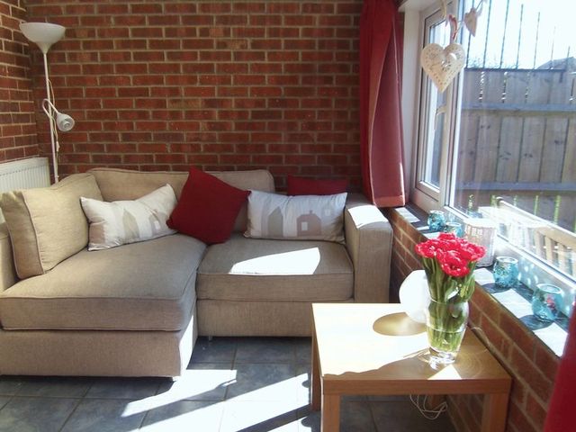  Image of 1 bedroom Terraced house for sale in Somerton Grove Thatcham RG19 at Somerton Grove  Thatcham, RG19 3XE