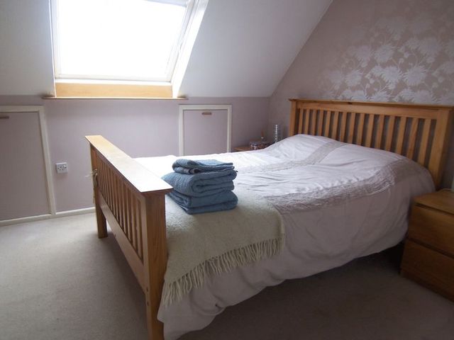  Image of 1 bedroom Terraced house for sale in Somerton Grove Thatcham RG19 at Somerton Grove  Thatcham, RG19 3XE