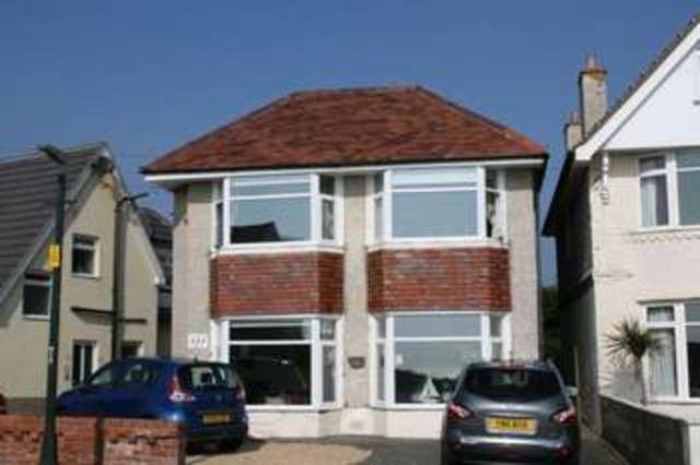  Image of 3 bedroom Property for sale in Southbourne Overcliff Drive Southbourne Bournemouth BH6 at Southbourne Overcliff Drive  Bournemouth, BH6 3NP