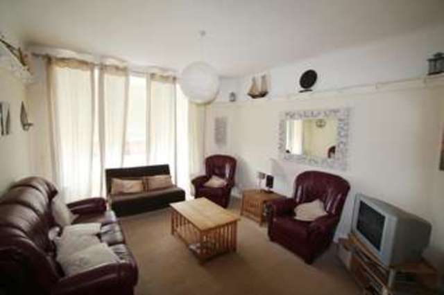  Image of 3 bedroom Property for sale in Southbourne Overcliff Drive Southbourne Bournemouth BH6 at Southbourne Overcliff Drive  Bournemouth, BH6 3NP
