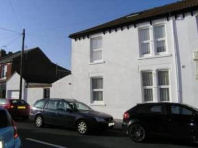  Image of 3 bedroom End of Terrace for sale in Empshott Road Southsea PO4 at Southsea Hampshire Southsea, PO4 8AT