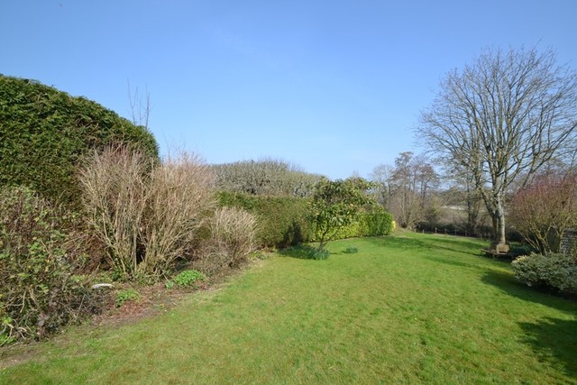  Image of 3 bedroom Detached house for sale in Priory Gardens Spetisbury Blandford Forum DT11 at Spetisbury  Blandford Forum, DT11 9DS