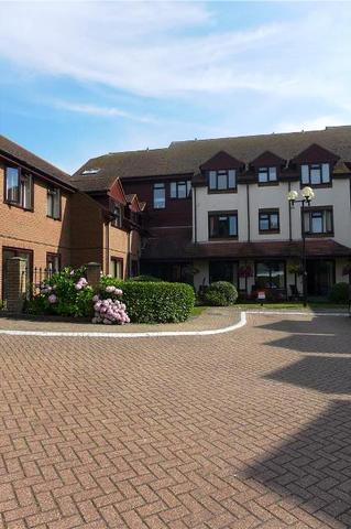  Image of 2 bedroom Apartment to rent in Church Road New Romney TN28 at Springwood Court Church Road New Romney, TN28 8TY