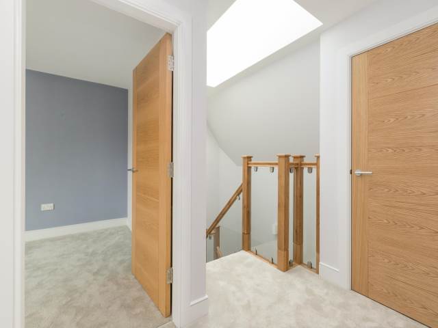  Image of 3 bedroom Town House to rent in St. Bernards Row Edinburgh EH4 at Stockbridge Edinburgh Edinburgh, EH4 1HW