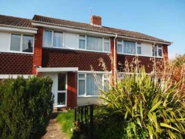  Image of 3 bedroom Detached house for sale in St. Dunstans Close Glastonbury BA6 at St Dunstans Close  Glastonbury, BA6 9AR