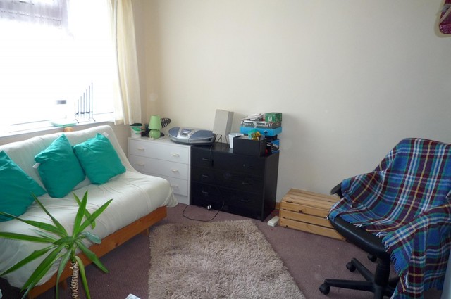  Image of 2 bedroom Maisonette to rent in St. Marys Road Portsmouth PO1 at Portsmouth, PO1 5PL