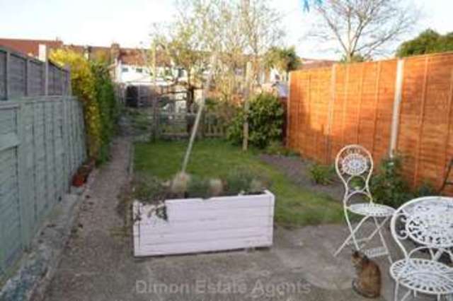  Image of 2 bedroom Terraced house for sale in St. Thomas