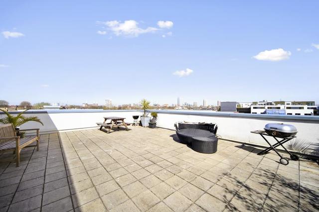  Image of 2 bedroom Flat for sale in Stane Grove London SW9 at Stane Grove  Clapham Road, SW9 9AL