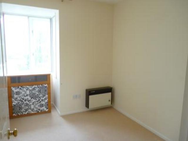  Image of 2 bedroom Apartment to rent in River Meads Stanstead Abbotts Ware SG12 at River Meads  Stanstead Abbotts, SG12 8EE