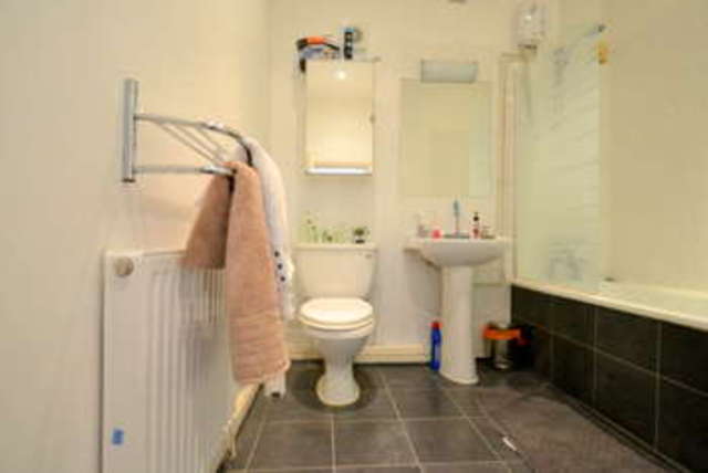  Image of 2 bedroom Flat to rent in Coventry Road London E1 at Coventry Road  Whitechapel, E1 5QZ