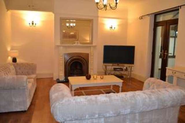  Image of 3 bedroom Semi-Detached house to rent in Stocksmoor Road Midgley Wakefield WF4 at Midgley Wakefield Netherton, WF4 4JQ