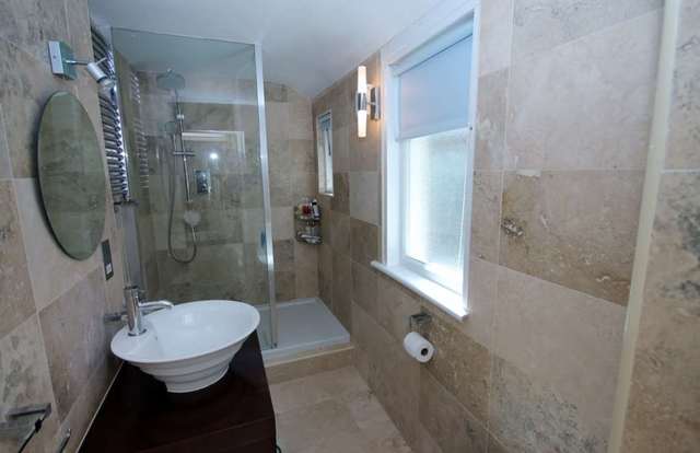  Image of 1 bedroom Flat for sale in Sussex Road New Malden KT3 at Sussex Road  New Malden, KT3 3PY
