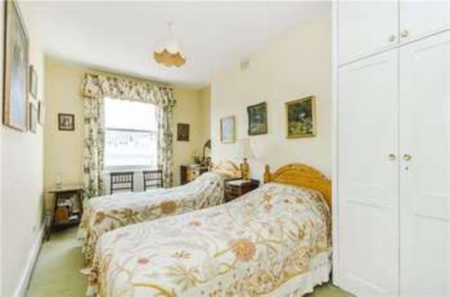 Image of 5 bedroom Flat for sale in Sutherland Street London SW1V at London  Pimlico, SW1V 4JU