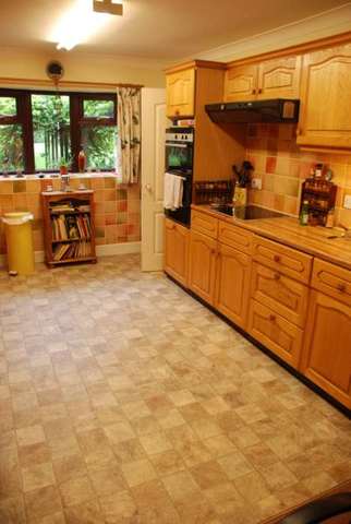  Image of 5 bedroom Detached house to rent in Norton Road Sutton Veny Warminster BA12 at Norton Road Sutton Veny Warminster, BA12 7AY