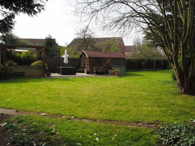  Image of 3 bedroom Semi-Detached house for sale in Terry Avenue Newark NG24 at Terry Avenue  Newark, NG24 2DW