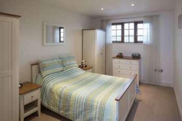  Image of 5 bedroom Property for sale in The Brambles Royston Barnsley S71 at The Brambles Royston Barnsley, S71 4TA
