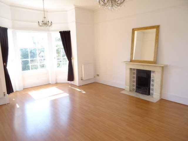  Image of 2 bedroom Flat to rent in Henwick Road Worcester WR2 at 224 Henwick Road Worcester St John