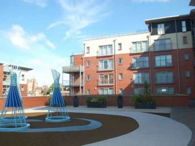  Image of 3 bedroom Flat to rent in Queens Road Chester CH1 at Queens Road Chester Chester, CH1 3BF