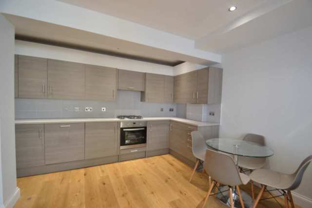  Image of 1 bedroom Flat to rent in The Mall London W5 at The Mall  London, W5 3TJ