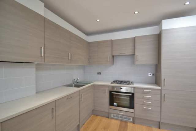  Image of 2 bedroom Flat to rent in The Mall London W5 at The Mall  London, W5 3TJ