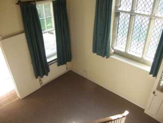  Image of 2 bedroom Cottage to rent in Heath Manor Heath Wakefield WF1 at Heath Wakefield Wakefield, WF1 5SL