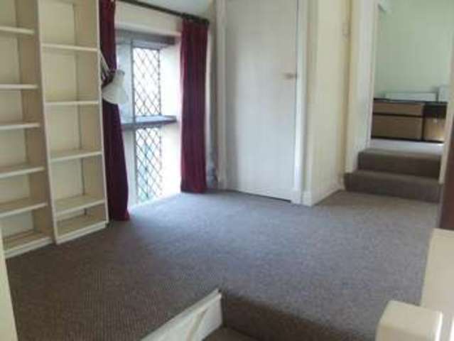  Image of 2 bedroom Cottage to rent in Heath Manor Heath Wakefield WF1 at Heath Wakefield Wakefield, WF1 5SL