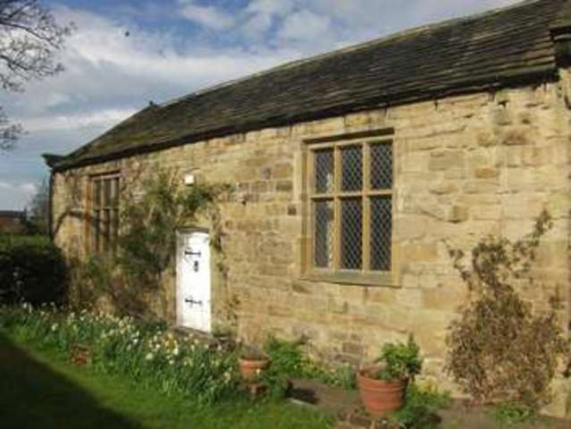  Image of 2 bedroom Cottage to rent in Heath Manor Heath Wakefield WF1 at Heath Wakefield Wakefield, WF1 5SL