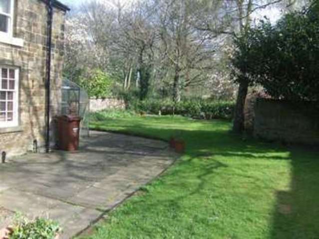  Image of 2 bedroom Cottage to rent in Heath Manor Heath Wakefield WF1 at Heath Wakefield Wakefield, WF1 5SL