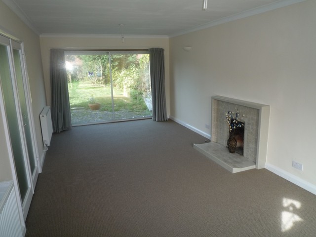  Image of 3 bedroom Detached house to rent in The Paddock Gosport PO12 at Gosport, PO12 3PZ