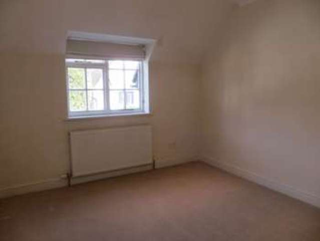  Image of 2 bedroom Flat to rent in The Pound Cookham Maidenhead SL6 at The Pound Cookham Maidenhead, SL6 9QD