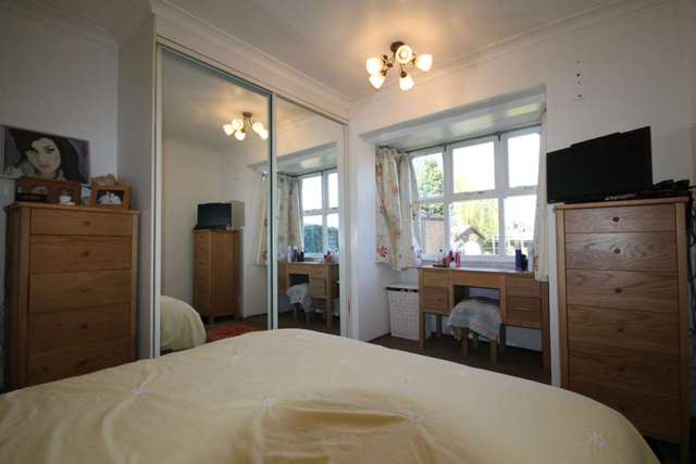  Image of 3 bedroom Detached house for sale in The Ringway Queniborough Leicester LE7 at The Ringway Queniborough Leicester, LE7 3DL