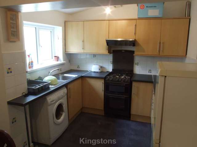  Image of 3 bedroom Detached house to rent in Theodora Street Cardiff CF24 at Theodora Street Broadway Cardiff, CF24 1PD