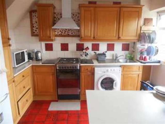 Image of 3 bedroom End of Terrace for sale in Thornbush Laindon Basildon SS15 at Basildon Essex Basildon, SS15 5HW