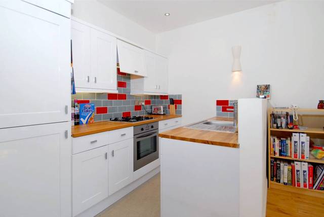  Image of 1 bedroom Flat to rent in Thornfield Road London W12 at Thornfield Road  London, W12 8JQ