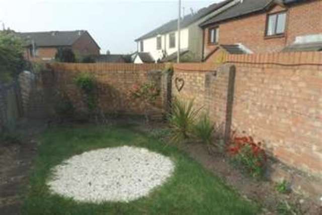  Image of 3 bedroom Property to rent in Pound Lane Topsham Exeter EX3 at Exeter, EX3 0NA