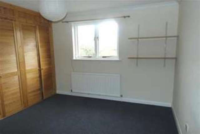  Image of 3 bedroom Property to rent in Pound Lane Topsham Exeter EX3 at Exeter, EX3 0NA