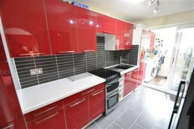  Image of 3 bedroom Property for sale in Trimnel Green Droitwich WR9 at Trimnel Green Droitwich Spa Droitwich Spa, WR9 8ST