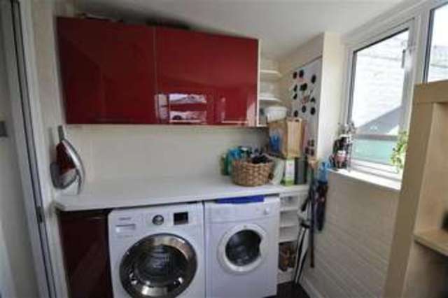  Image of 3 bedroom Property for sale in Trimnel Green Droitwich WR9 at Trimnel Green Droitwich Spa Droitwich Spa, WR9 8ST