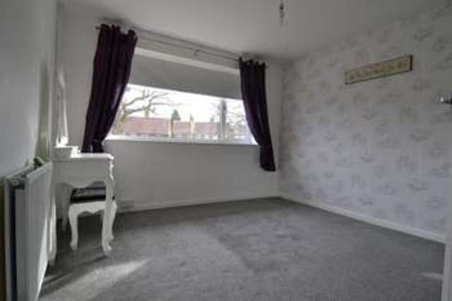  Image of 2 bedroom Property to rent in Turves Green Longbridge Northfield Birmingham B31 at Turves Green West Heath Birmingham, B31 4AA