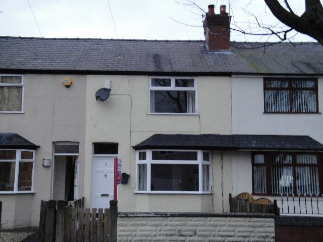  Image of 2 bedroom Detached house to rent in Venns Road Warrington WA2 at Orford Warrington Fearnhead, WA2 7RR
