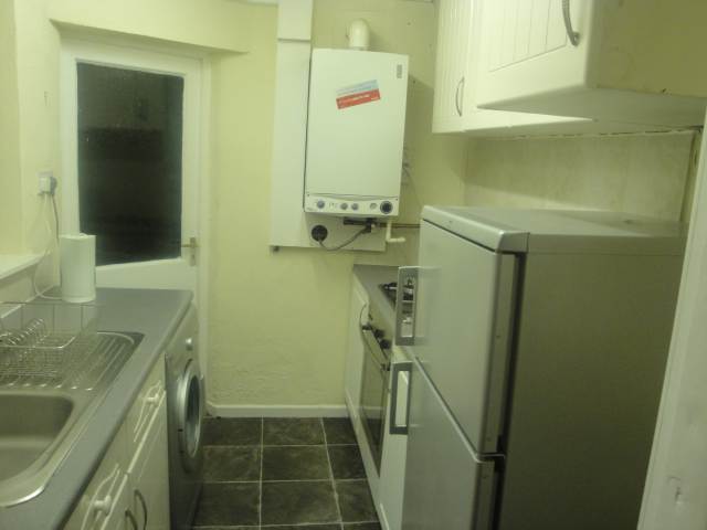  Image of 2 bedroom Detached house to rent in Venns Road Warrington WA2 at Orford Warrington Fearnhead, WA2 7RR