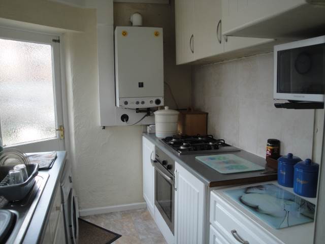  Image of 2 bedroom Detached house to rent in Venns Road Warrington WA2 at Orford Warrington Fearnhead, WA2 7RR