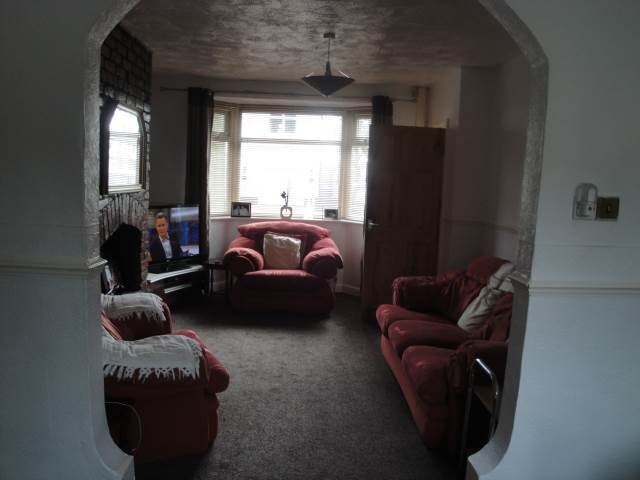  Image of 2 bedroom Detached house to rent in Venns Road Warrington WA2 at Orford Warrington Fearnhead, WA2 7RR