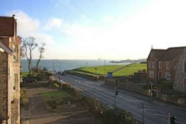  Image of 2 bedroom Flat to rent in Victoria Avenue Swanage BH19 at Swanage, BH19 1AN