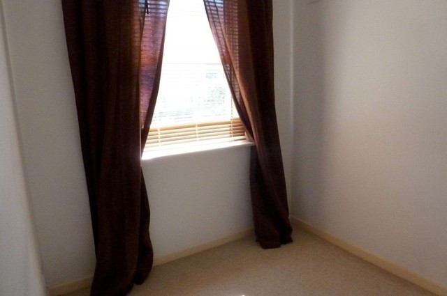  Image of 1 bedroom Ground Flat to rent in Victoria Road North Southsea PO5 at Southsea, PO5 1PL