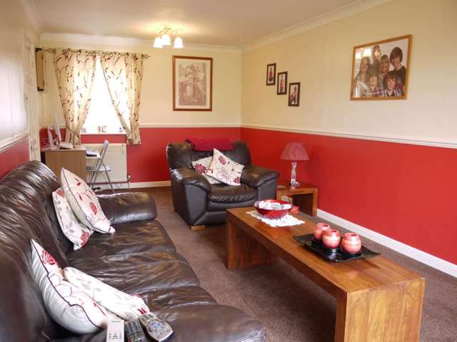  Image of 3 bedroom Detached house for sale in Viking Bracknell RG12 at Viking  Bracknell, RG12 8UW