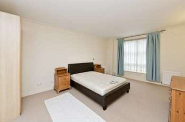  Image of 2 bedroom Ground Flat to rent in Vincent Square London SW1P at Vincent Square  London, SW1P 2NW